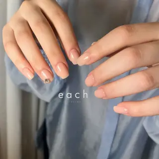 ネイル each Hibikiのネイルデザイン