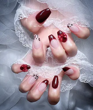 ネイル She   Nail所属・ISA_ BELLAのネイルデザイン