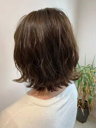 ミディアム カラー Chlom🌿Top Stylist沖田のヘアスタイル