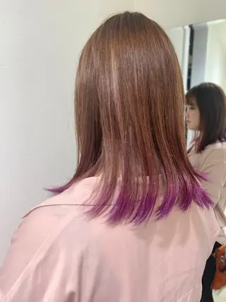 セミロング 近 紗理奈のヘアスタイル