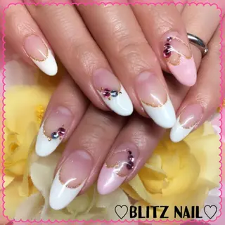 ネイル BLITZ Nail 岩田💅🏻✨のネイルデザイン