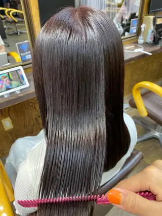 ロング カラー IwAsh大和駅前店所属・IwAsh大和駅前店 河野亜里香のヘアスタイル