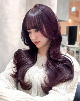 ロング トレンド韓国モテヘア Natsuki🌛のヘアスタイル