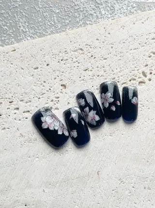 ネイル atelier　FIORITURA所属・FIORITURA aiのネイルデザイン