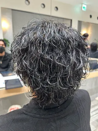 カラー パーマ メンズ 🐲ツイスパ🐲 フェード/龍のヘアスタイル