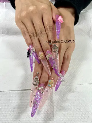 ネイル nail salon CROWNのネイルデザイン