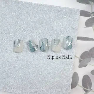 ネイル N.plus NaiLのネイルデザイン