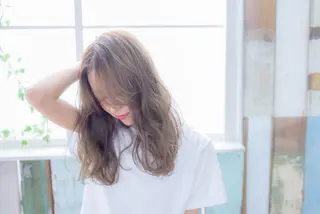 セミロング カラー パーマ ヘアアレンジ ✨ハイクオリティ✨ 山本香也のヘアスタイル