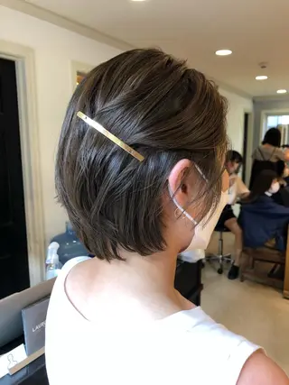 ショート カラー NOUN所属・eri kinjoのヘアスタイル