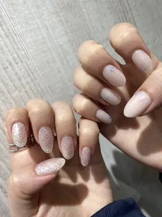 ネイル 13日3980円‼️ マグもデザインも◎のネイルデザイン