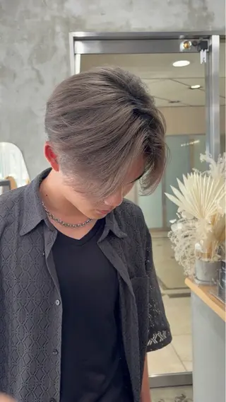 ショート カラー ハイライト、レイヤー カット/西梅田/中西のヘアスタイル