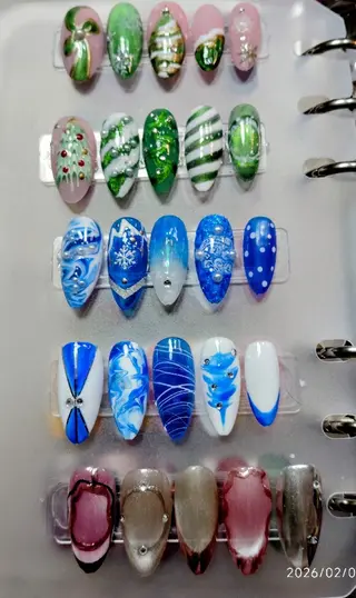 ネイル Ｍoons所属・Moon's ✨Ari ✨のネイルデザイン