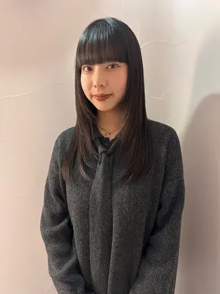 ロング 中野 莉子のヘアスタイル