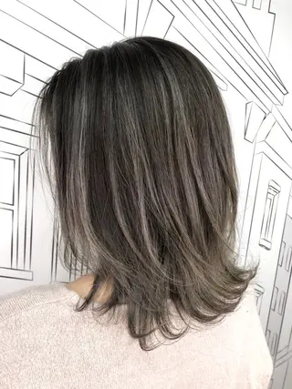 ミディアム カラー レイヤー⭐️カラー ⭐️平川雅史のヘアスタイル