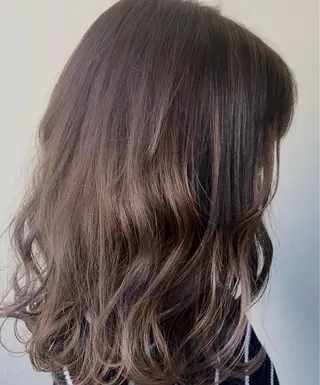 セミロング カラー ヘアアレンジ エリアマネージャー 復活の大澤竜馬のヘアスタイル