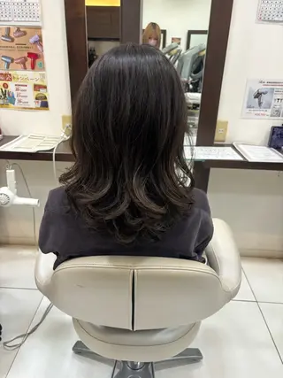 パーマ 三 嶋のヘアスタイル