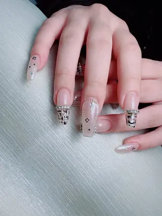 ネイル Yuxi Beauty salon 【ユーシィー ビューティ サロン】所属・ユーシーネイルサロン 池田公園店のネイルデザイン