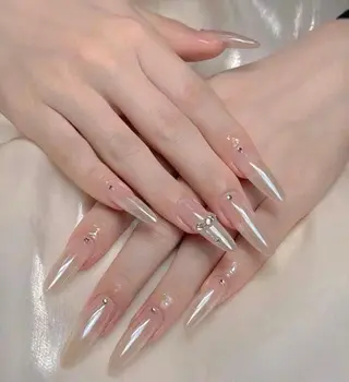 ネイル Minette Nailのネイルデザイン