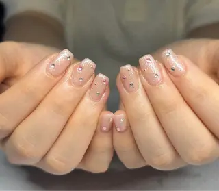 ネイル Minako 【Charmant】のネイルデザイン