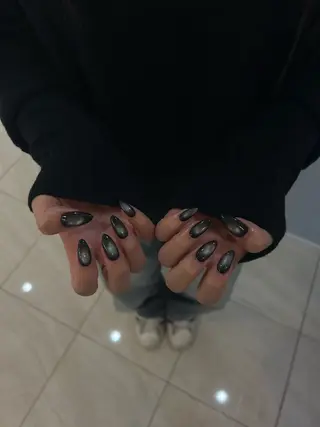 ネイル Luria 自由ヶ丘店所属・涼純音 .のネイルデザイン