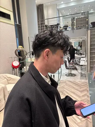 パーマ メンズ 『ハイトーン特化』✨ 音喜多優也のヘアスタイル