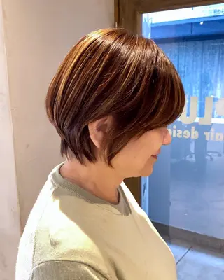 ショート とびまつ /ショート/脱白髪染のヘアスタイル