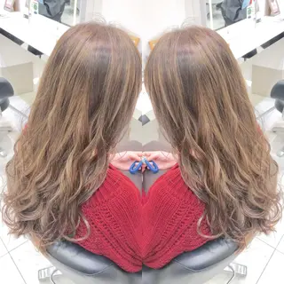 ロング 岸 保奈美のヘアスタイル