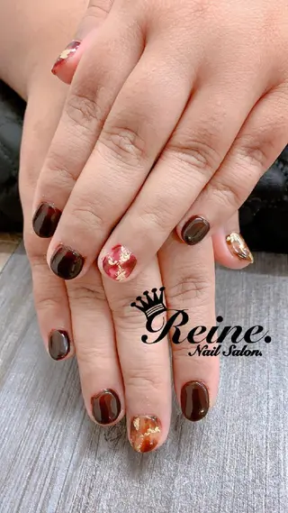ネイル Nailsalon Reine所属・玉栄 伶奈のネイルデザイン