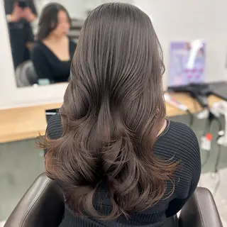 セミロング カラー ブリーチなし/レイヤ ー特化🌈Tommyのヘアスタイル