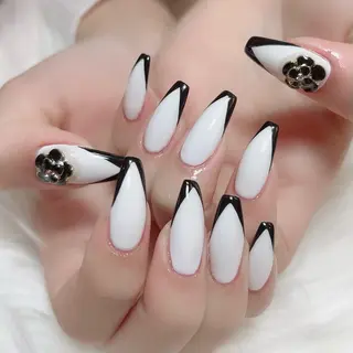 ネイル Private Nail Salon　EM所属・Nail salon EM（エム）千葉のネイルデザイン