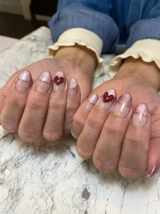 ネイル M’s + エムズプラスのネイルデザイン