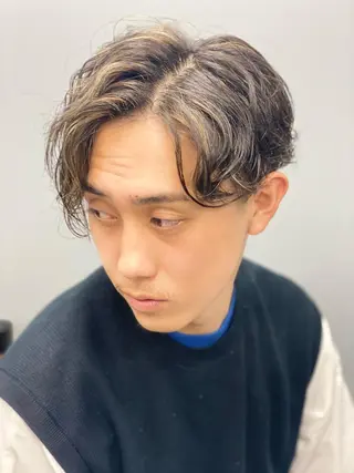 パーマ メンズ EMANON  ANNEX池袋東口店所属・SiV(ｼﾋﾞ)✂︎ メンズ専門💈のヘアスタイル