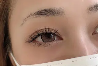 マツエク・マツパ まつげエクステ・パーマ・眉専門店｜デイズ所属・まつ毛・眉毛専門店 DAYS青葉台の眉毛・アイブロウイメージ
