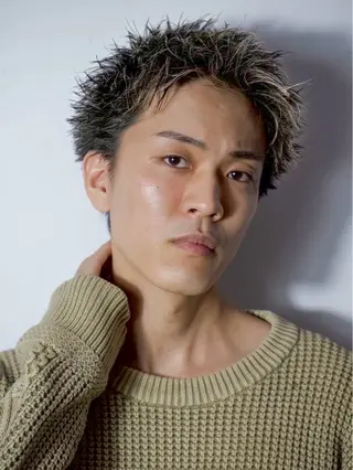 ショート BEYOND THE BARBER所属・阿賀 佑季のヘアスタイル