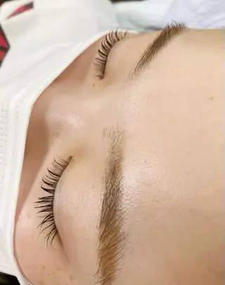 マツエク・マツパ OVER  SEAオーバーシー所属・森 陽子のマツエク・マツパデザイン