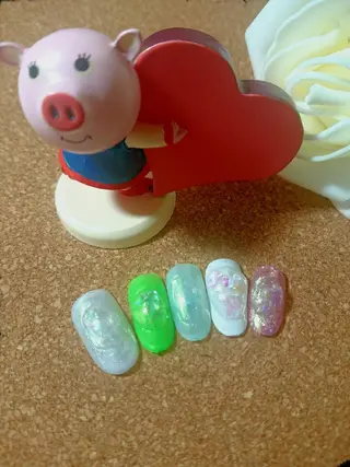 ネイル 林 珠里のネイルデザイン