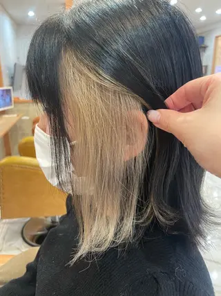 ミディアム カラー 松田 唯叶のヘアスタイル