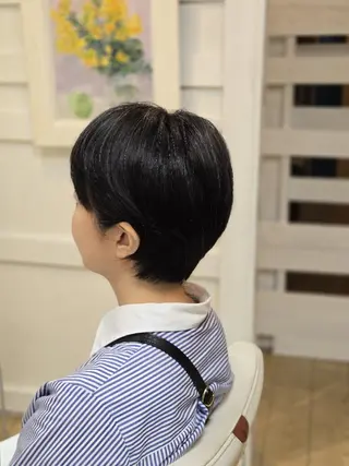 ショート 田中 牧子のヘアスタイル