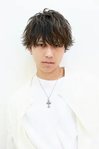 パーマ メンズ 黒川 真伍のヘアスタイル