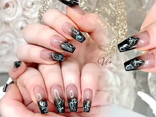 ネイル ✨Nailsalon Vi+✨のネイルデザイン