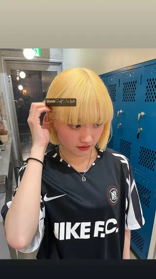 ショート カラー 無料カット/ハイ トーンカラー/きらのヘアスタイル