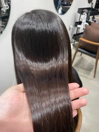 ロング M Rのヘアスタイル