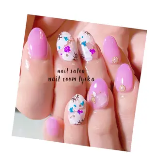 ネイル ﾈｲﾙﾙｰﾑﾘｯｶ 𝐦𝐚𝐲𝐮のネイルデザイン