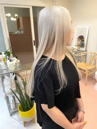 ロング カラー ヘアアレンジ akim kaminoke所属・矢場町 🌟yopiのヘアスタイル