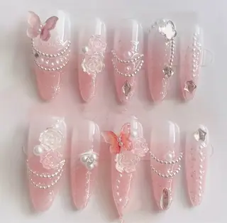 ネイル EE.Nail所属・FuFu.Nail 2️⃣番のネイルデザイン