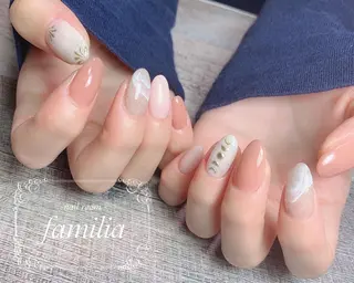 ネイル -nailroom- familiaのネイルデザイン