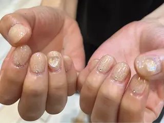 ネイル Momone ／渋谷／パラジェルのネイルデザイン