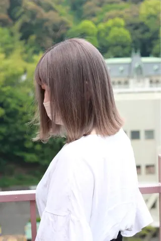 ミディアム カラー Viage （ビアージュ）のヘアスタイル