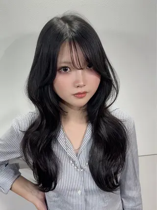 ロング 佐々本 志音のヘアスタイル