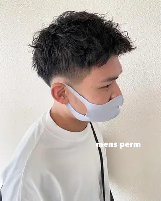 メンズ ツキノキ ミナのヘアスタイル